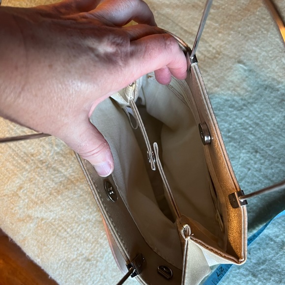 Soft champagne colored cocktail handbag with metal hardware - Picture 8 of 12
